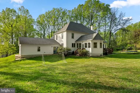 Exterior - 18729 Brooke Rd, Sandy Spring, MD 20860 photo 7 of 8