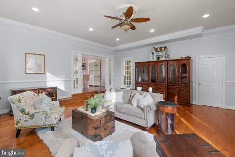 Living - 18729 Brooke Rd, Sandy Spring, MD 20860 photo 3 of 3