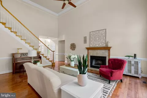 Living - 18729 Brooke Rd, Sandy Spring, MD 20860 photo 2 of 3