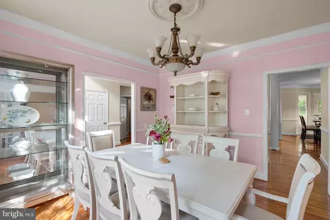Dining - 18729 Brooke Rd, Sandy Spring, MD 20860 photo 3 of 4
