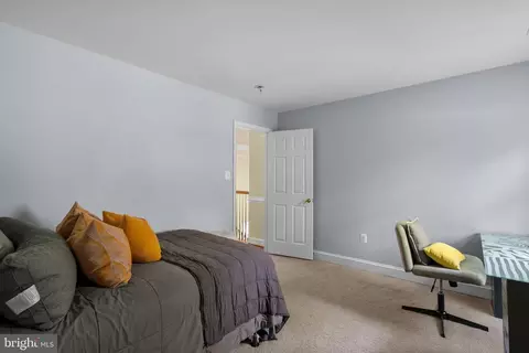 Bedroom - 18729 Brooke Rd, Sandy Spring, MD 20860 photo 7 of 13