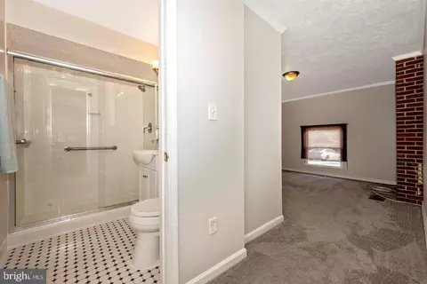 Entry Way - 26820 Ridge Rd, Damascus, MD 20872 photo 3 of 3