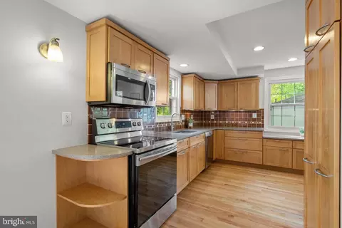 Kitchen - 9207 Whitney St, Silver Spring, MD 20901 photo 3 of 3