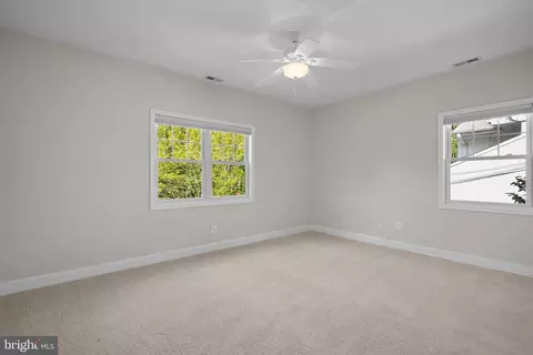 Bedroom - 9207 Whitney St, Silver Spring, MD 20901 photo 6 of 9