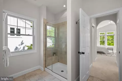 Entry Way - 9207 Whitney St, Silver Spring, MD 20901 photo 3 of 4