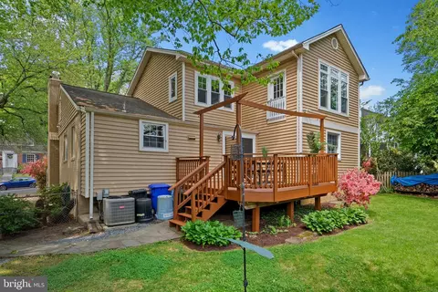 Exterior - 9207 Whitney St, Silver Spring, MD 20901 photo 3 of 7