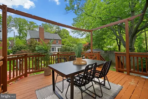 Exterior - 9207 Whitney St, Silver Spring, MD 20901 photo 2 of 7