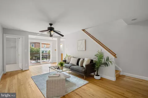 Living - 9207 Whitney St, Silver Spring, MD 20901 photo 3 of 4