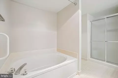 Bath - 14809 Pennfield Cir #315, Silver Spring, MD 20906 photo 2 of 3
