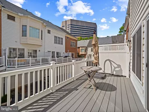 Exterior - 8511 Cameron St, Silver Spring, MD 20910 photo 3 of 4