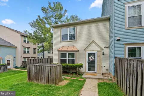 18000 Golden Spring Ct #233, Olney, MD 20832