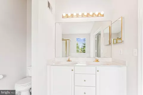 15100 Deer Valley Ter, Silver Spring, MD 20906 photo 12