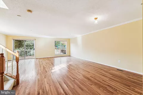 15100 Deer Valley Ter, Silver Spring, MD 20906 photo 2