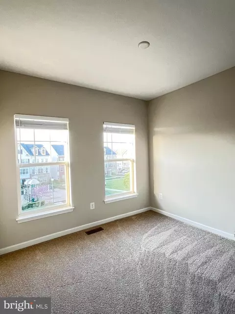 Bedroom - 3630 Doc Berlin Dr, Silver Spring, MD 20906 photo 3 of 3