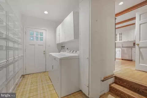 7312 Masters Dr, Potomac, MD 20854 photo 11