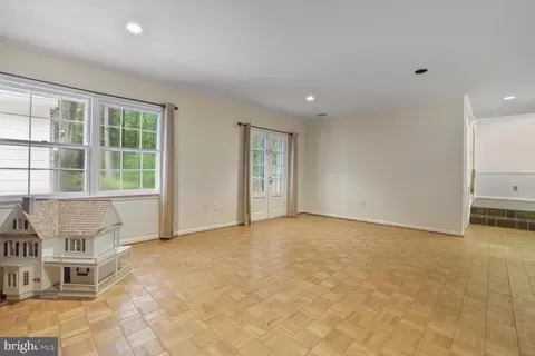 7312 Masters Dr, Potomac, MD 20854 photo 14