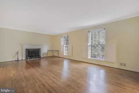7312 Masters Dr, Potomac, MD 20854 photo 7