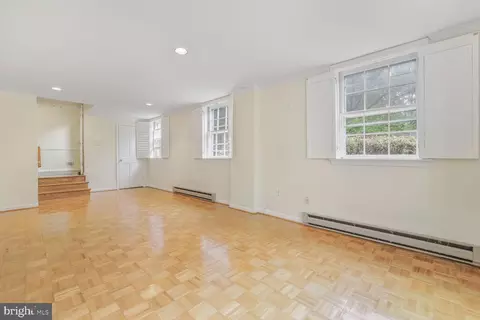 7312 Masters Dr, Potomac, MD 20854 photo 16