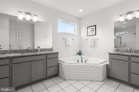 18608 Compher Ct, Poolesville, MD 20837 photo 23