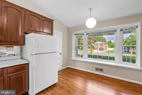 13003 Hathaway Dr, Silver Spring, MD 20906 photo 13