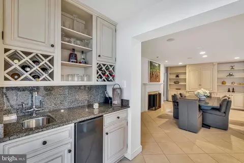 Dining - 12212 Drews Ct, Potomac, MD 20854 photo 4 of 5