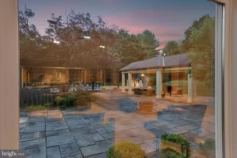 Exterior - 12212 Drews Ct, Potomac, MD 20854 photo 13 of 17