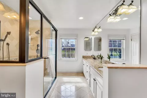 Bath - 12212 Drews Ct, Potomac, MD 20854 photo 1 of 1