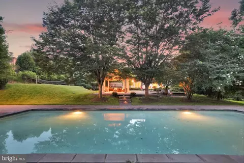 Exterior - 12212 Drews Ct, Potomac, MD 20854 photo 17 of 17