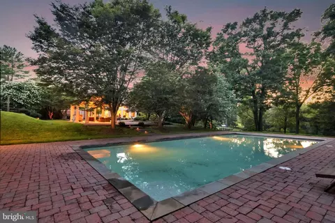 Exterior - 12212 Drews Ct, Potomac, MD 20854 photo 15 of 17