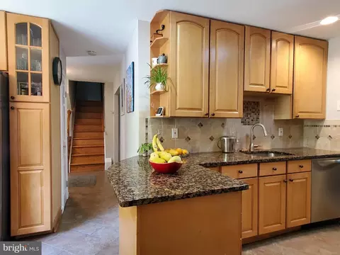 Kitchen - 1516 Winding Waye Ln, Silver Spring, MD 20902 photo 7 of 7