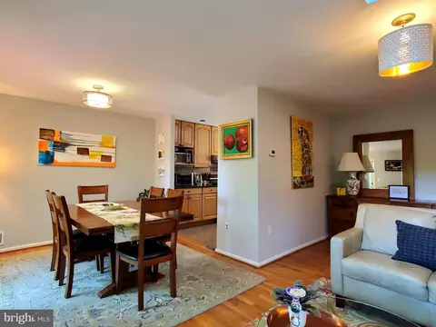 Dining - 1516 Winding Waye Ln, Silver Spring, MD 20902 photo 1 of 3