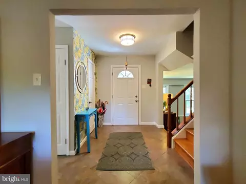 Entry Way - 1516 Winding Waye Ln, Silver Spring, MD 20902 photo 1 of 6