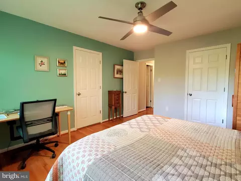 Bedroom - 1516 Winding Waye Ln, Silver Spring, MD 20902 photo 2 of 7