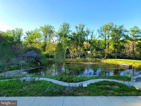 View/Area - 1516 Winding Waye Ln, Silver Spring, MD 20902 photo 2 of 2