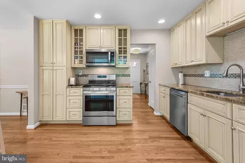 Kitchen - 13709 Wendover Rd, Silver Spring, MD 20904 photo 3 of 4