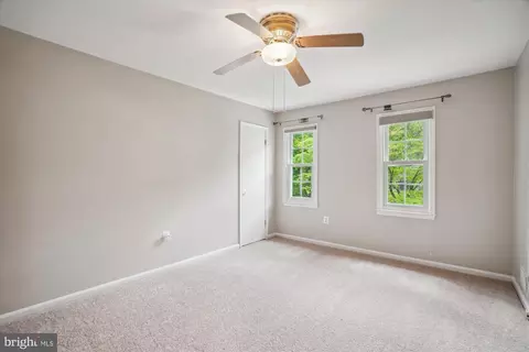 1601 Winding Waye Ln, Silver Spring, MD 20902 photo 9