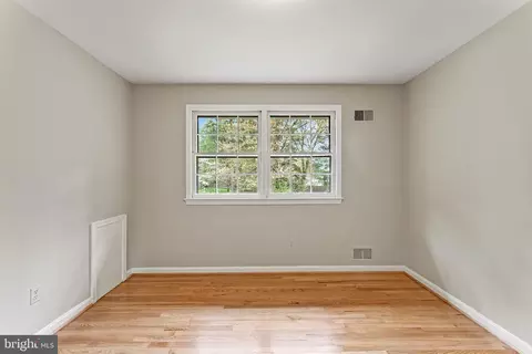 524 Stone House Ln, Silver Spring, MD 20905 photo 24