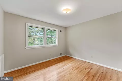 524 Stone House Ln, Silver Spring, MD 20905 photo 23