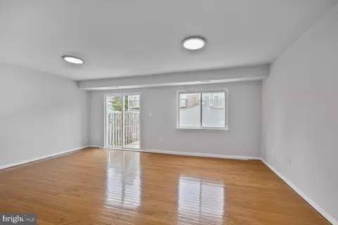 2456 Sun Valley Cir #7-M, Silver Spring, MD 20906 photo 5