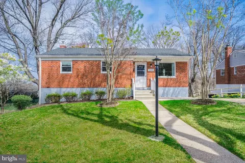 12011 Ashley Dr, Rockville, MD 20852