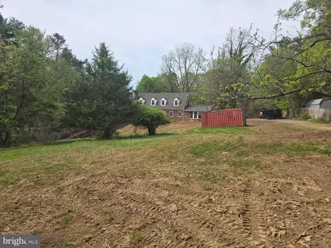 133 Bonifant Rd, Silver Spring, MD 20905 photo 2