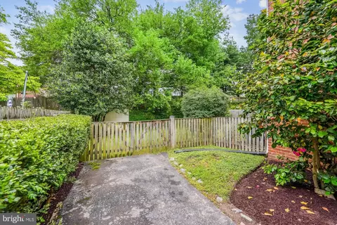 Exterior - 1918 Brisbane St, Silver Spring, MD 20902 photo 11 of 25