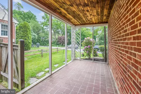 Exterior - 1918 Brisbane St, Silver Spring, MD 20902 photo 6 of 25