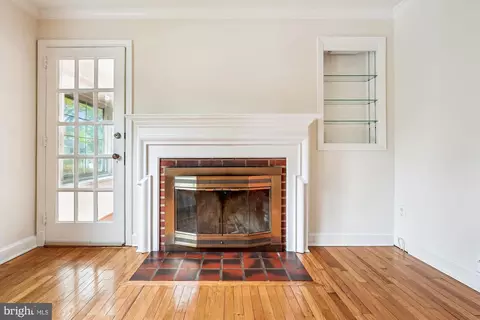 Living - 1918 Brisbane St, Silver Spring, MD 20902 photo 4 of 6