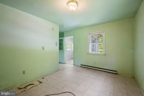 18305 Brooke Rd, Sandy Spring, MD 20860 photo 9