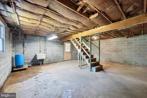 18305 Brooke Rd, Sandy Spring, MD 20860 photo 18