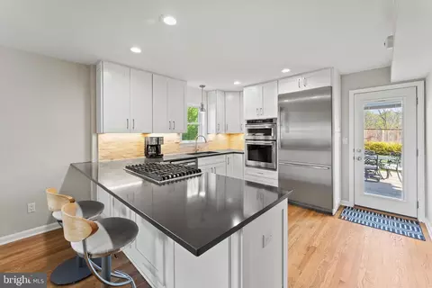610 Valley Brook Dr, Silver Spring, MD 20904 photo 12