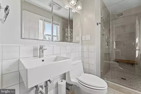 610 Valley Brook Dr, Silver Spring, MD 20904 photo 22