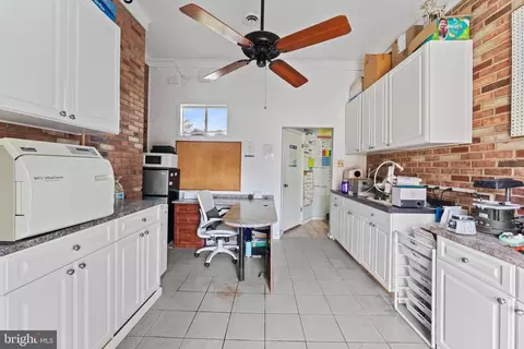 610 Valley Brook Dr, Silver Spring, MD 20904 photo 53