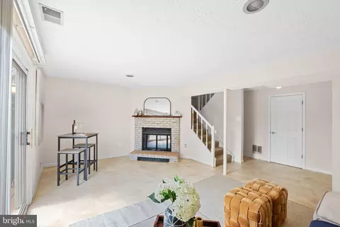 25623 Coltrane Dr, Damascus, MD 20872 photo 28